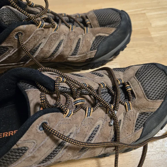 Merrell Men's Brown and Black Athletic Shoes - Picture 5 of 6